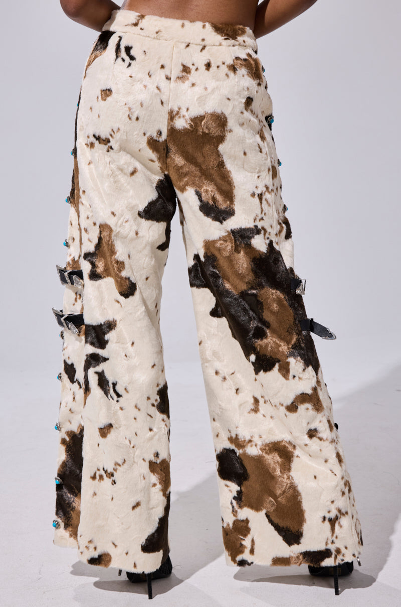 HIGHLAND COW FAUX FUR PANT