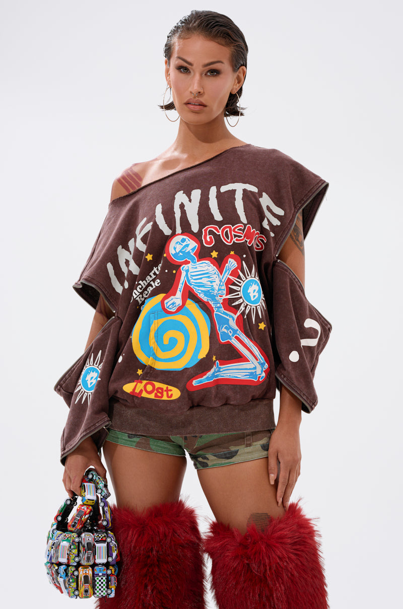 INFINITE COSMOS OVERSIZED GRAPHIC SWEATSHIRT