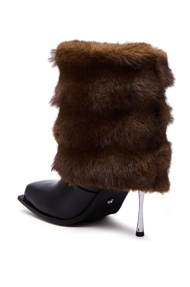 AZALEA WANG CHINMAYI BROWN FUR CUFF SQUARE TOE STILETTO BOOTIE
