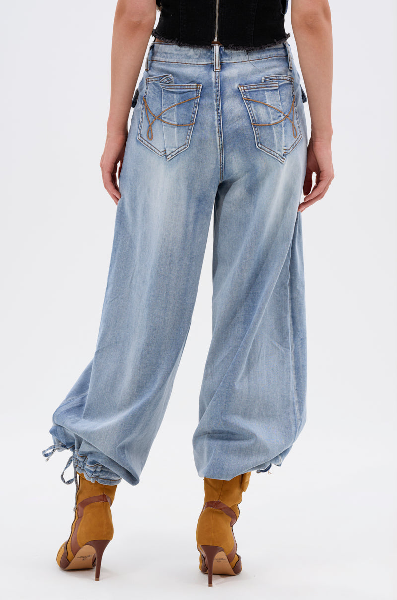 LAY IT LOW BALLOON PANT IN LIGHT BLUE