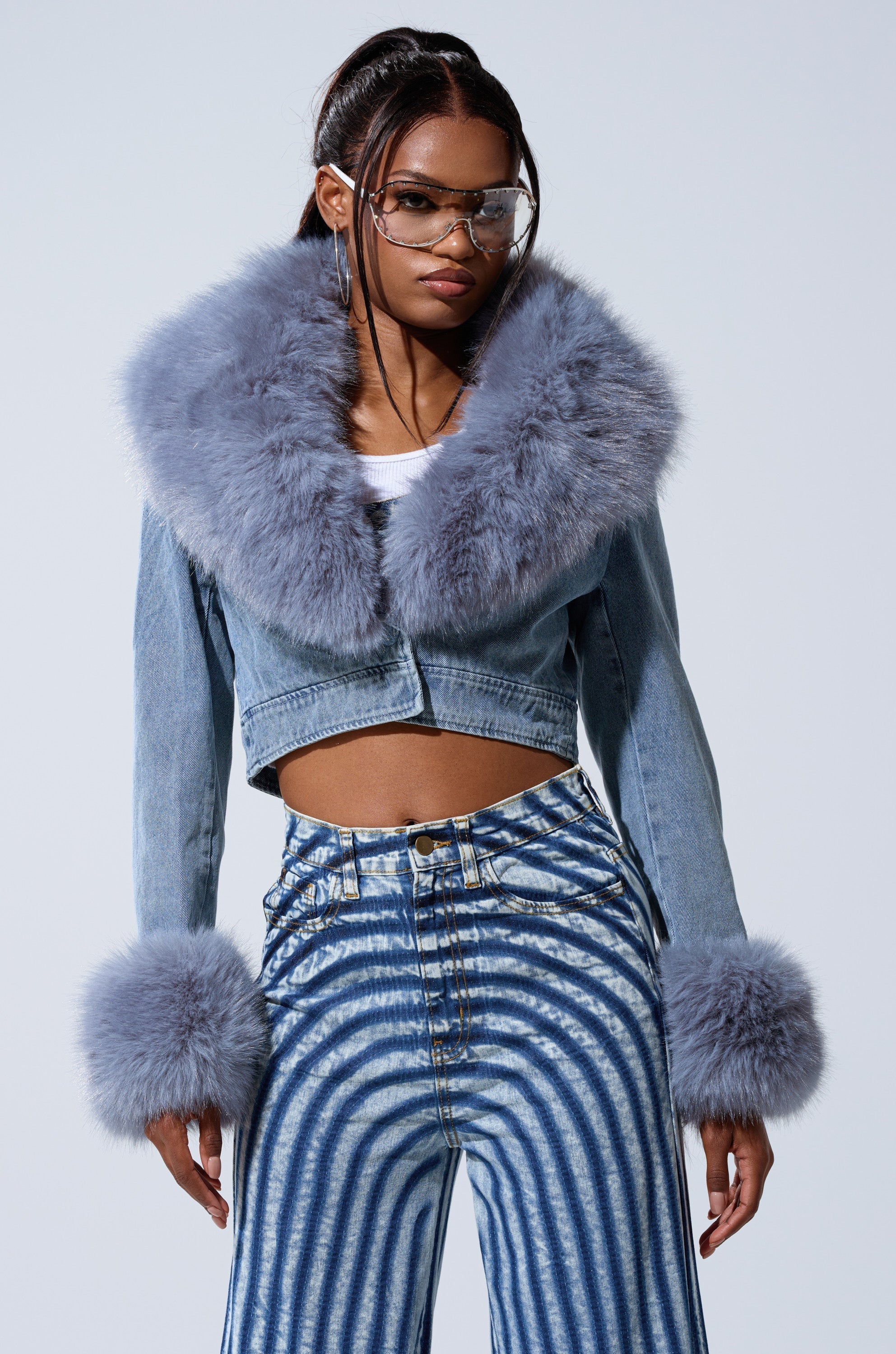 GISELE CROP DENIM BLAZER