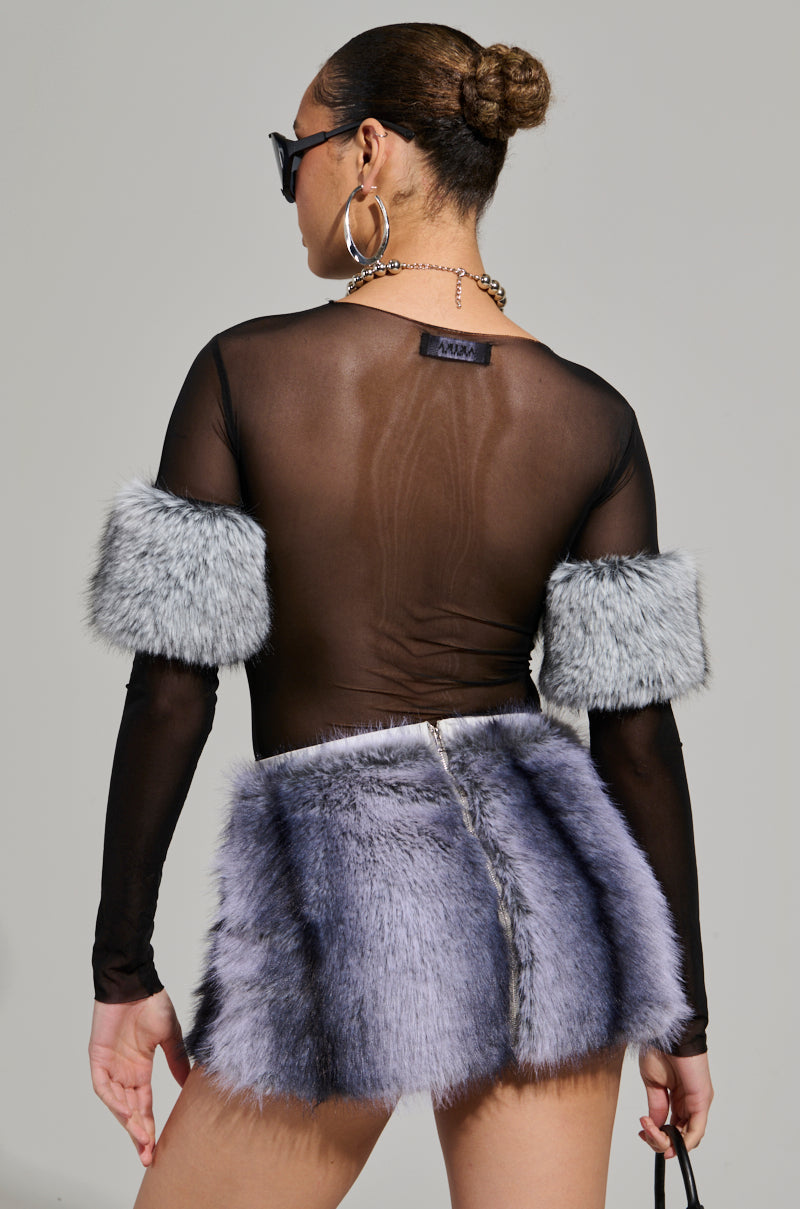 JENNY LONG SLEEVE TOP WITH FUR