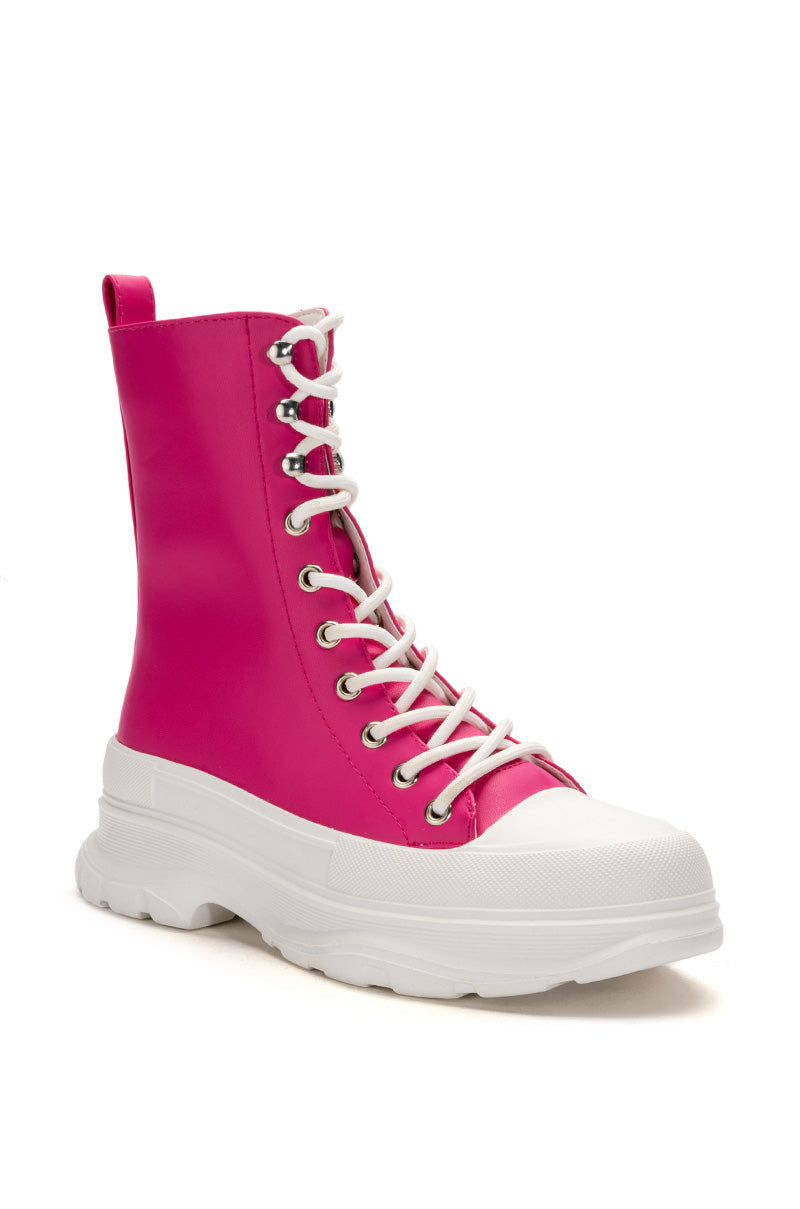 AZALEA WANG SOUTH FLATFORM SNEAKER IN PINK