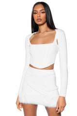 BIG MOOD FAUX FUR DETAIL SHRUG