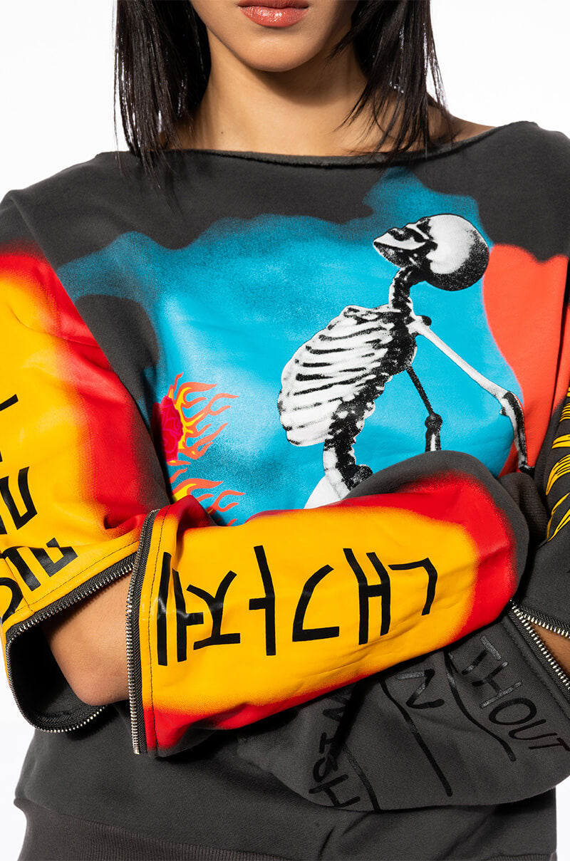 DEEP THOUGHTS OVERSIZED GRAPHIC SWEATSHIRT
