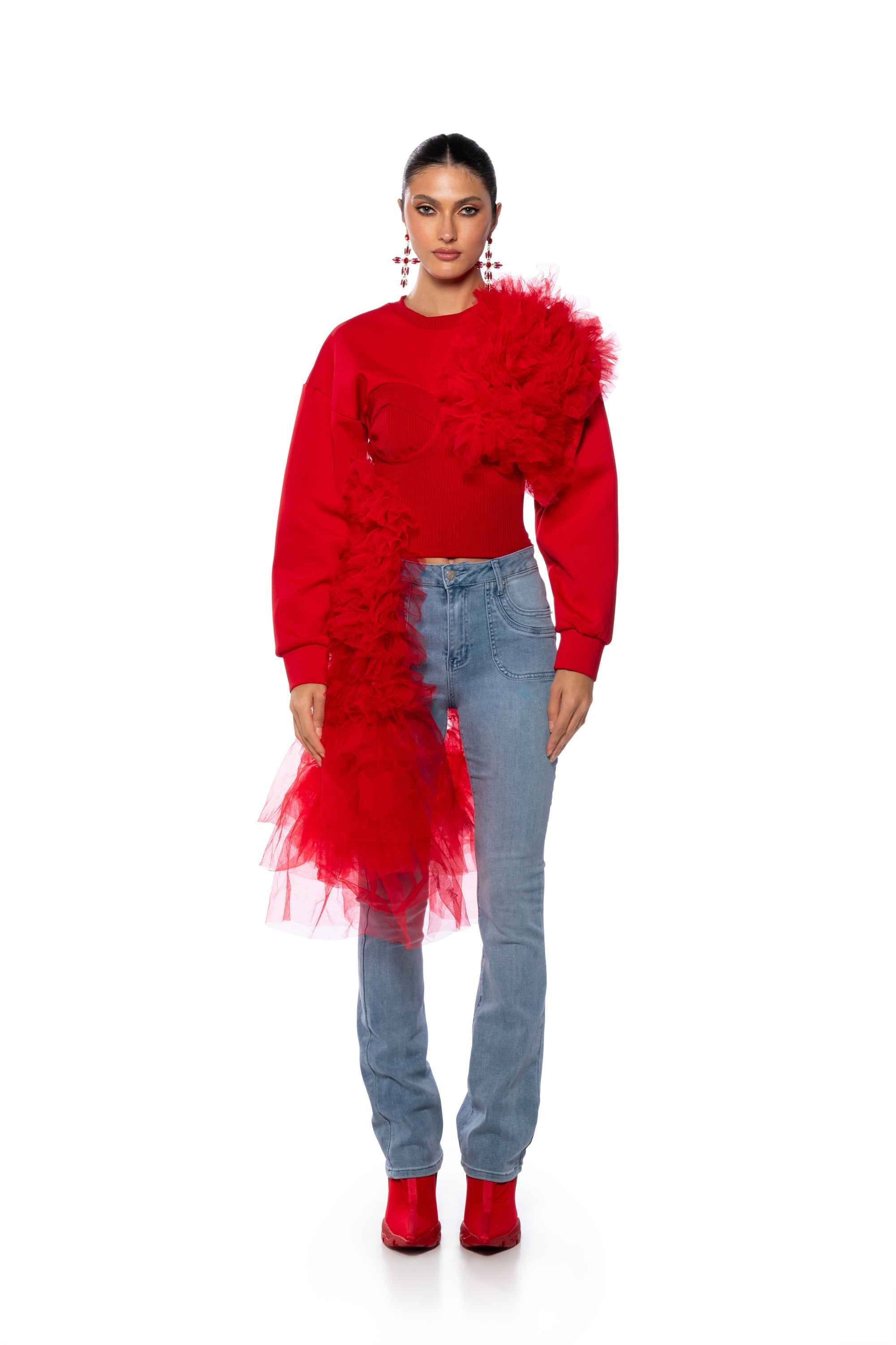 FEELING RED TULLE LONG SLEEVE SWEATSHIRT