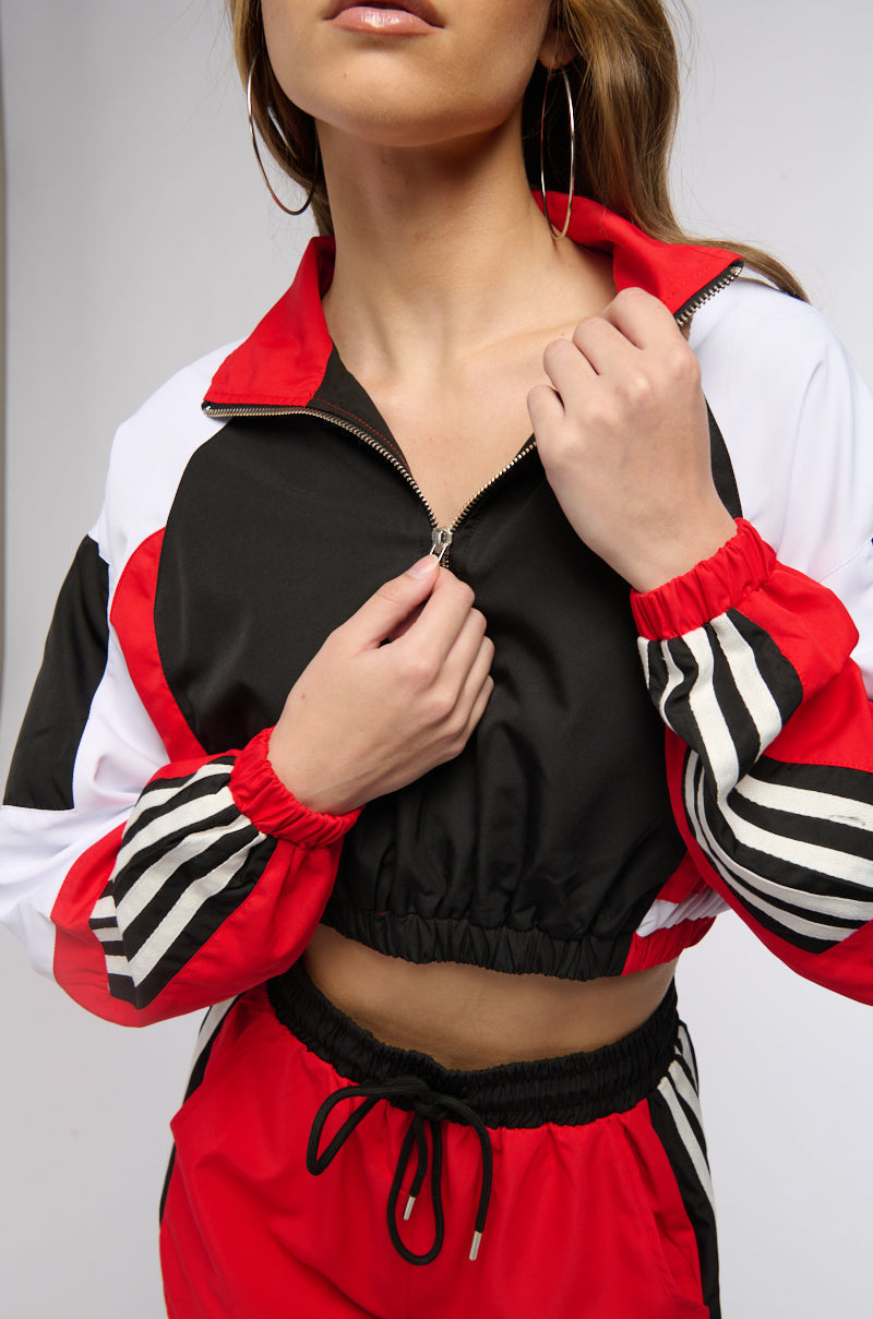 GAME TIME HALF ZIP CROP SWEATSHIRT